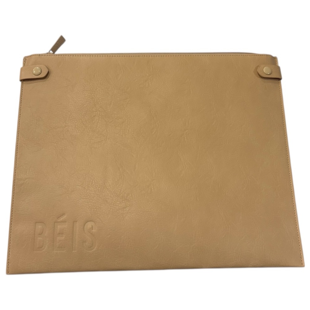 Beis Tan Laptop Sleeve Clutch